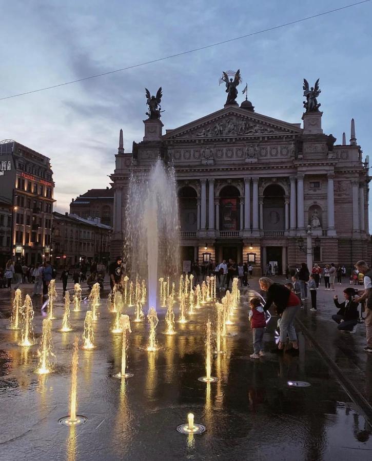 Rynok Square Apartment Lviv Luaran gambar